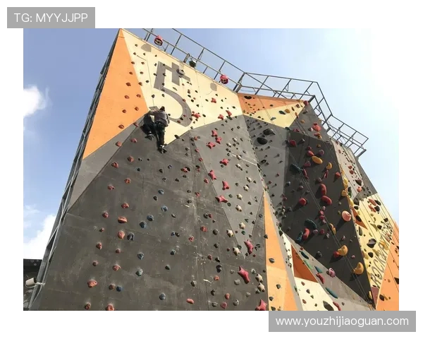 广州攀岩队中路突破新策略助力攀岩运动发展与提升